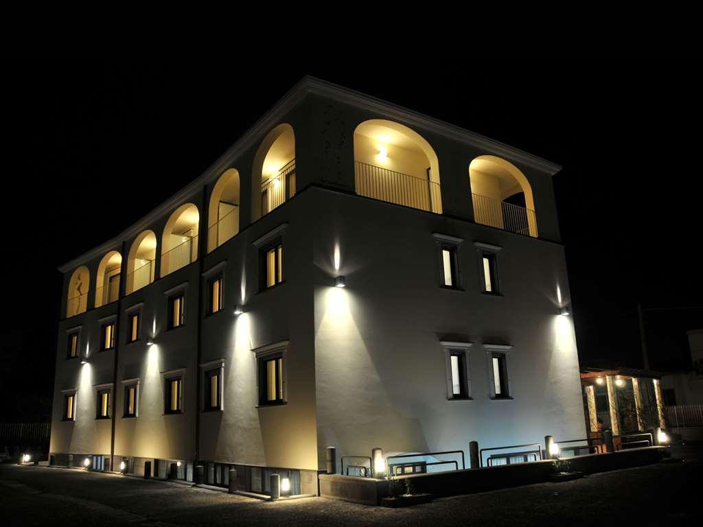 Costa Hotel Pompei Exterior photo